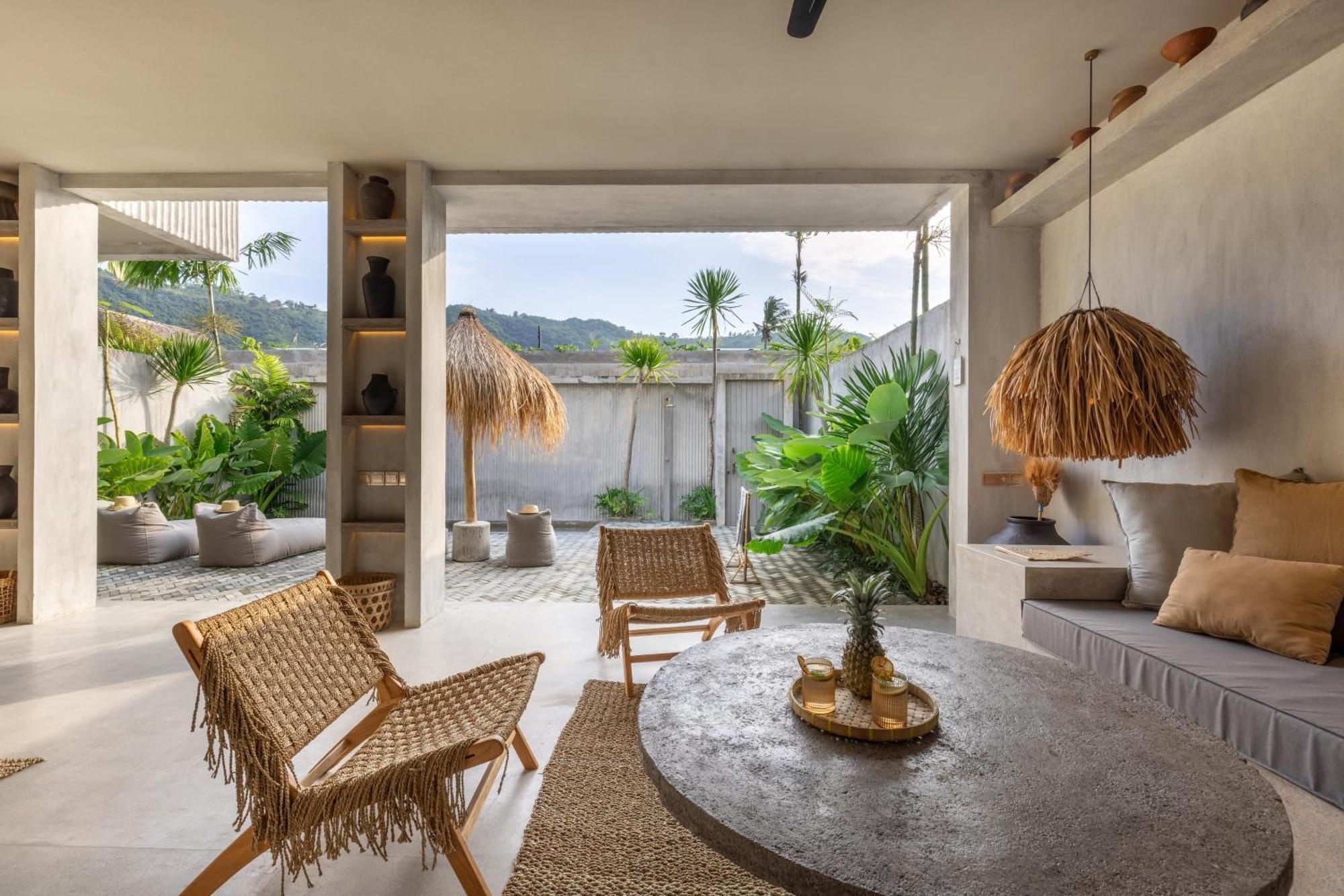 The Konkret Lombok Villa Kuta  Buitenkant foto